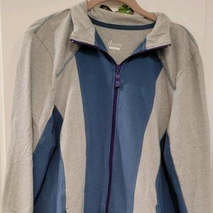 Used D&Co Active Long-sleeve Zip-up